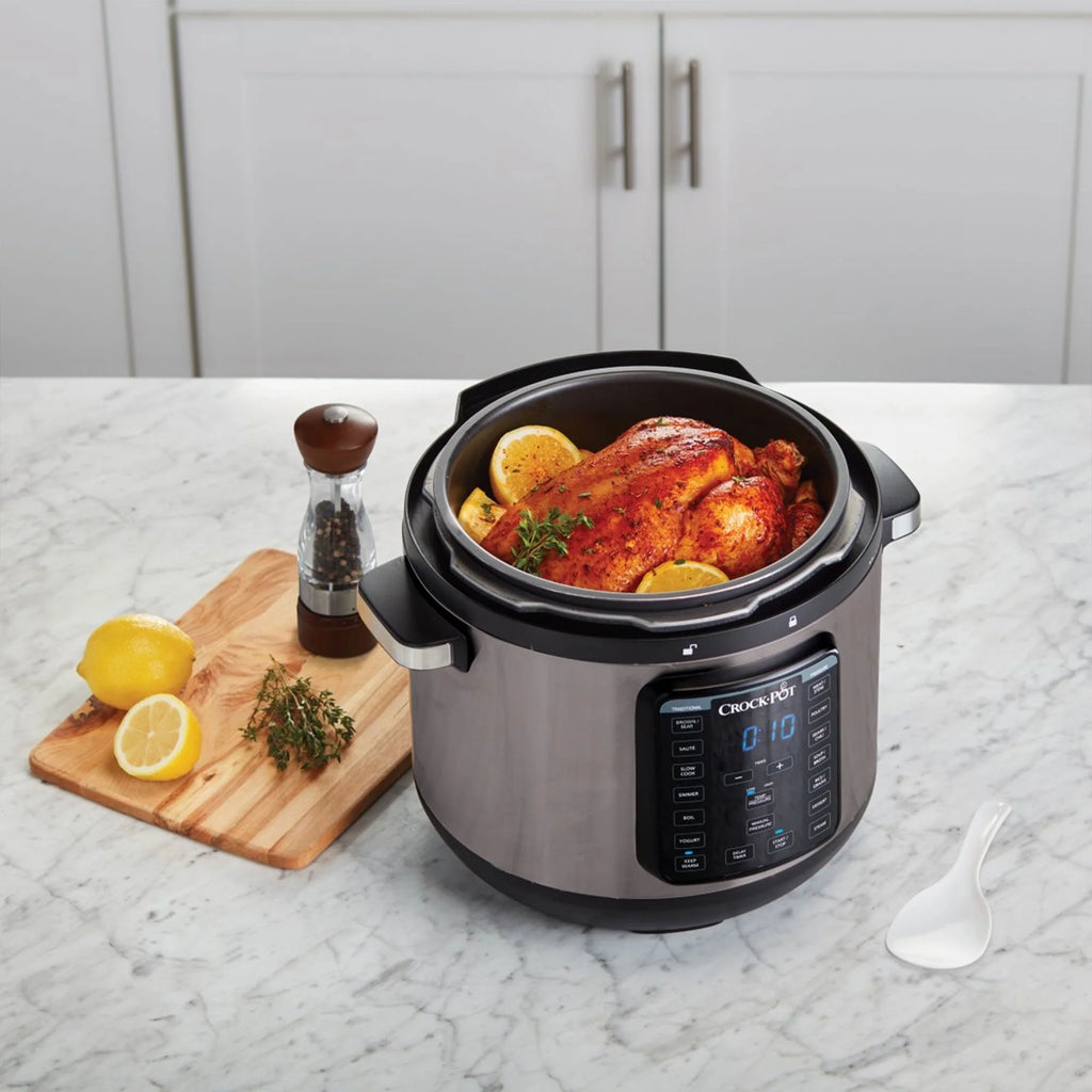8 Quart 15 Function Crock Multi-Cooker with Lid W39981