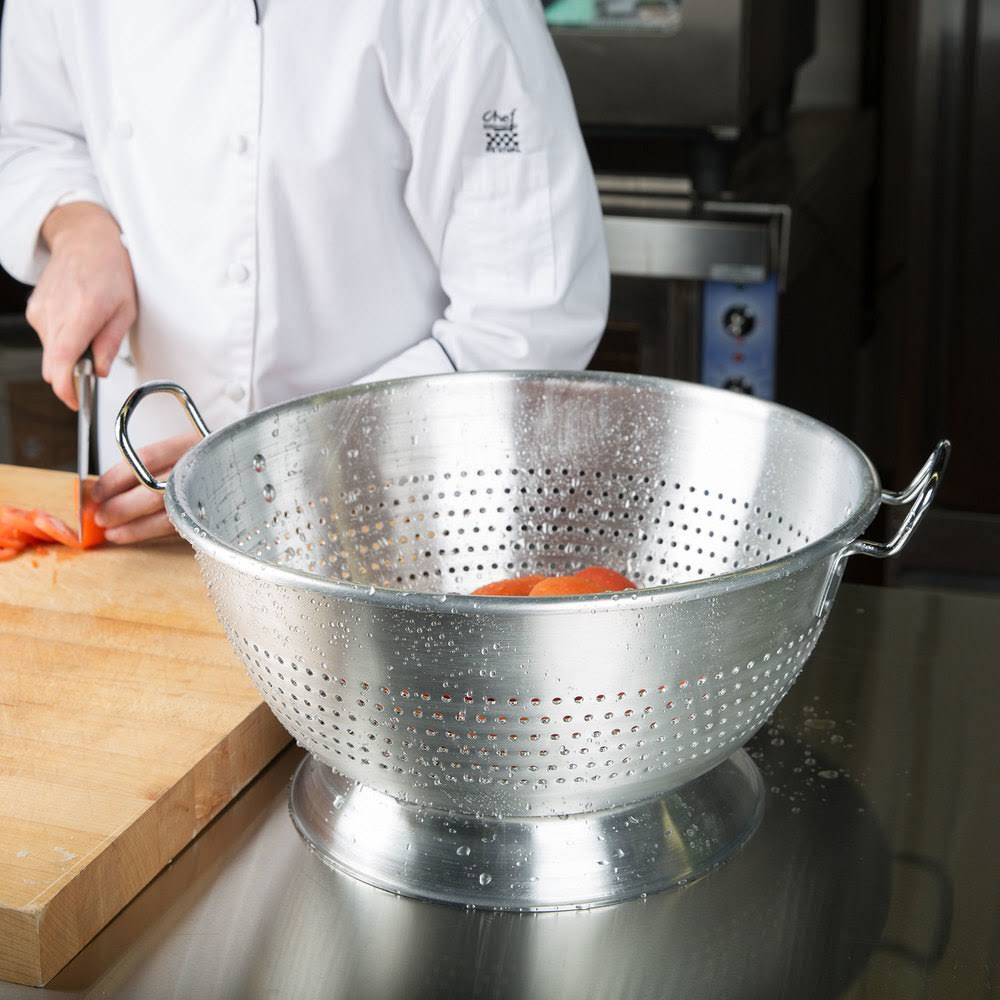 16 Qt. Aluminum Colander Q8419