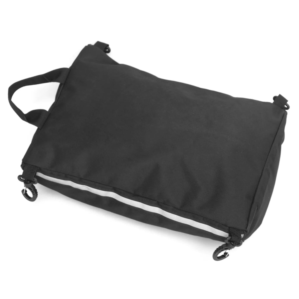 Kayak Pouch with Swivel Snaphooks A5600