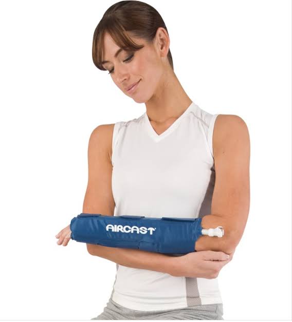 Cryo Cuff Shoulder with Cooler E116690
