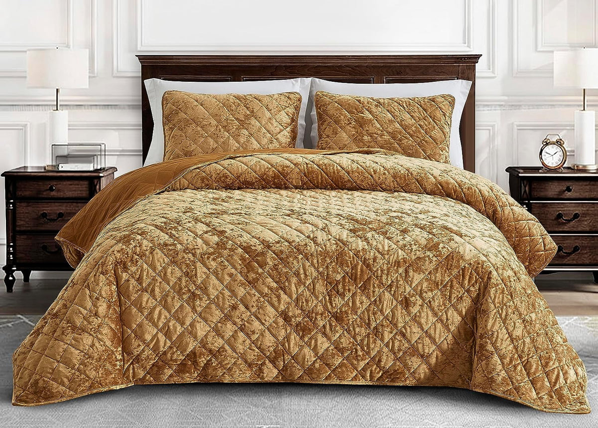 King Size 3-Piece Velvet Quilt Set with Diamond Stitch Quilting R13091