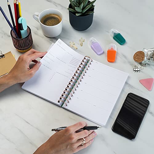 Undated Weekly Planner 6.1" x 8.1" Wild Purple Q233