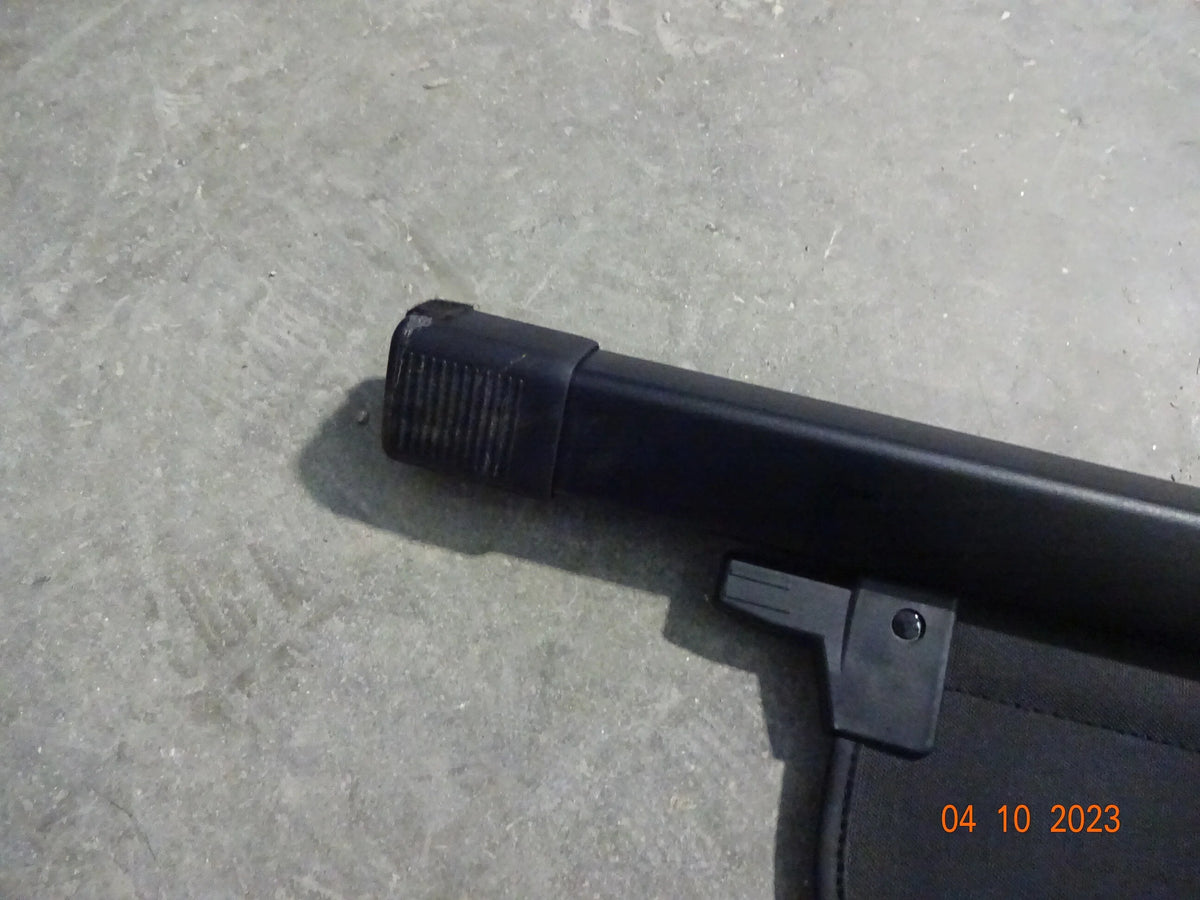 Pre-Owned Rear Retractable Cargo Cover A181429
