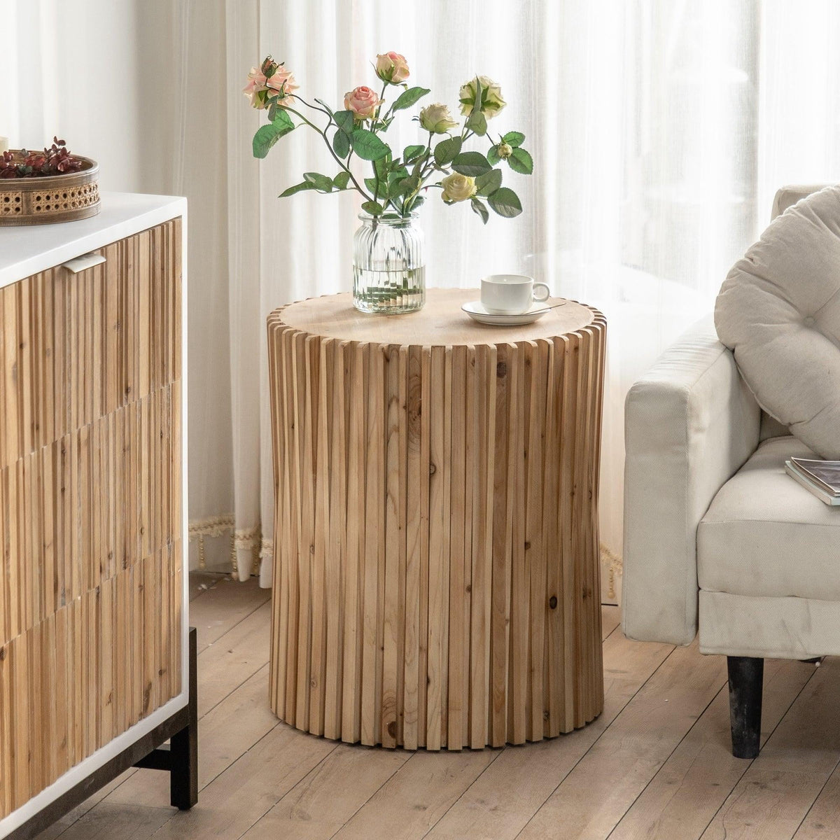 Cylindrical Coffee Table with Vertical Texture U135