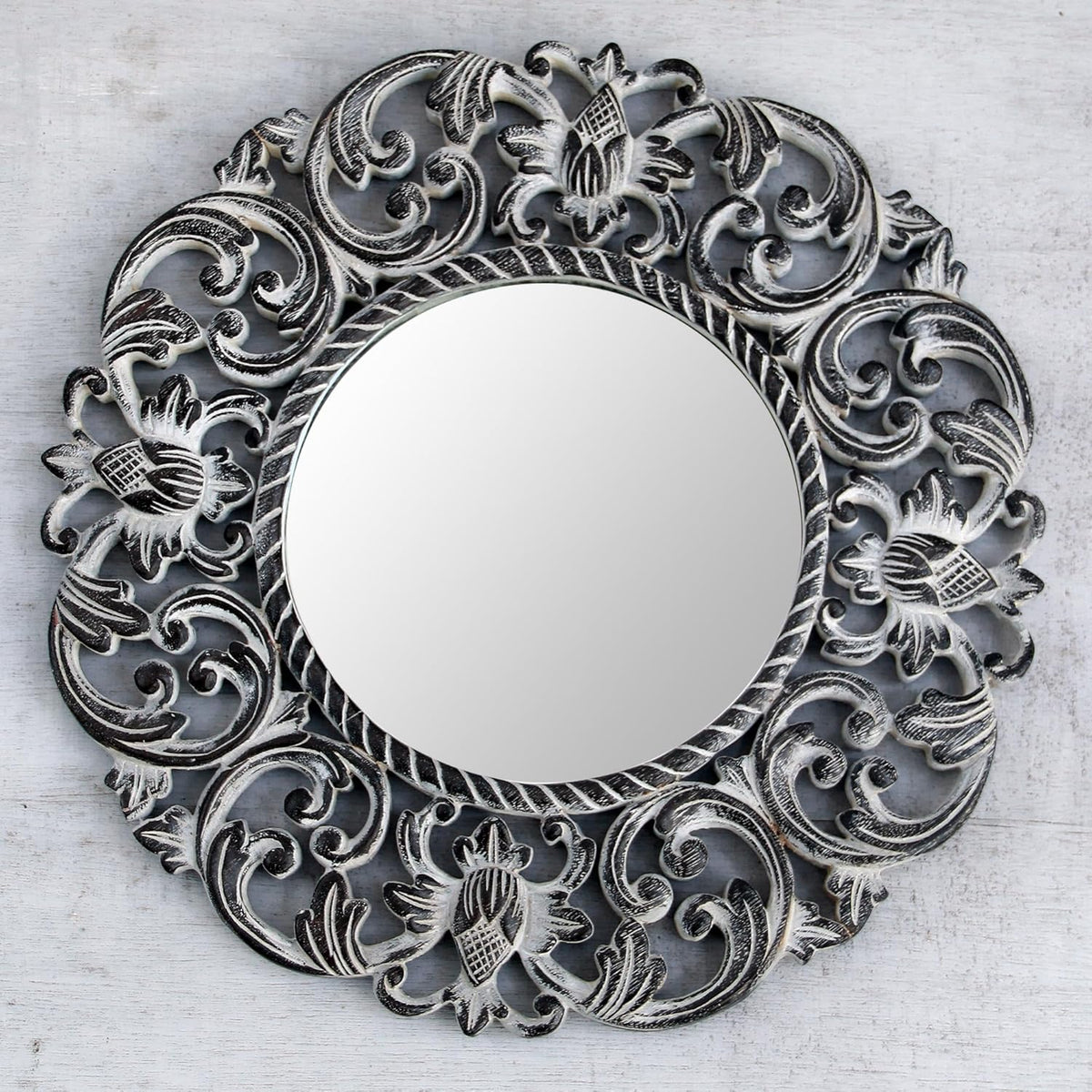 Black and White Floral Wood Wall Mounted Mirror U8055