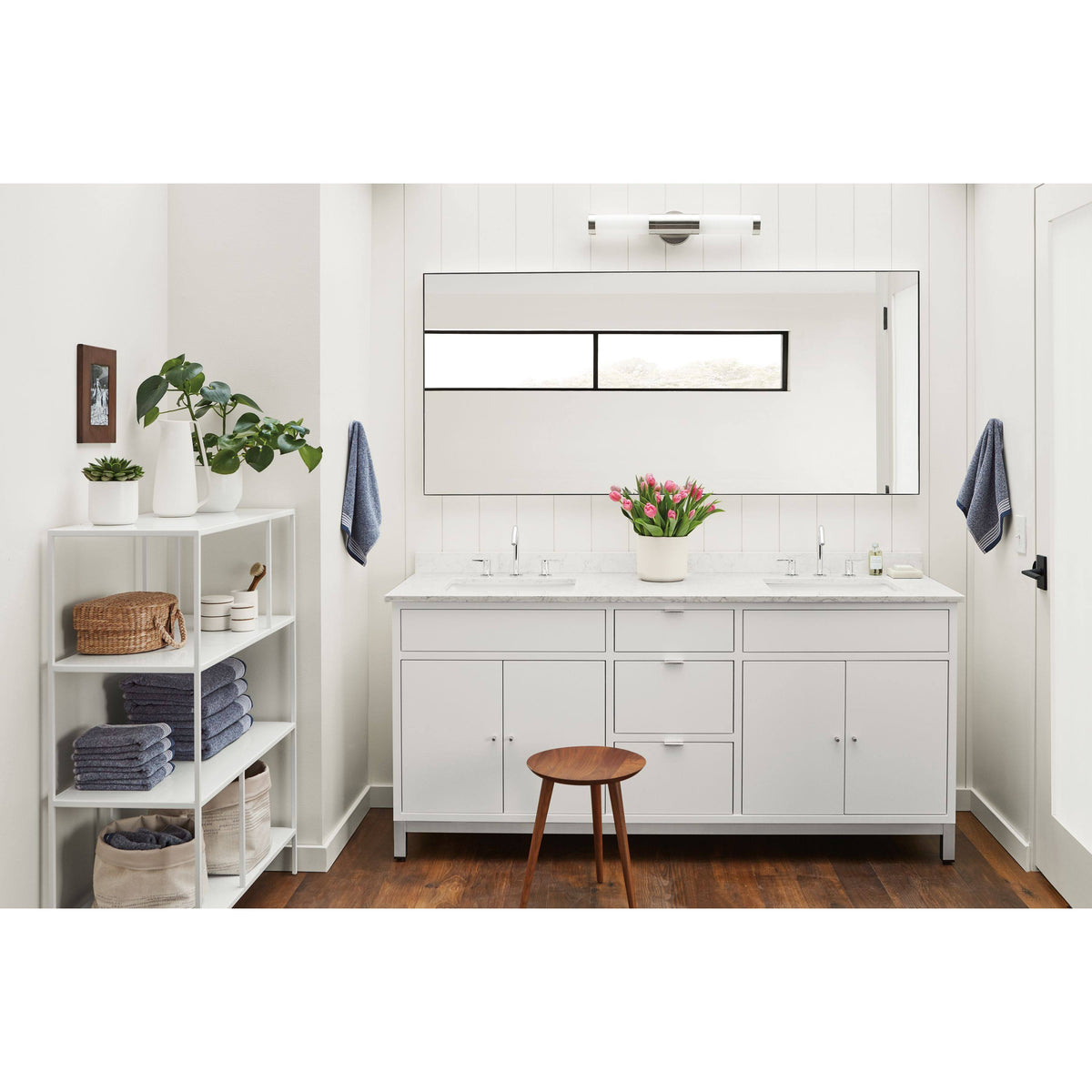 Modern Bookcase T6703