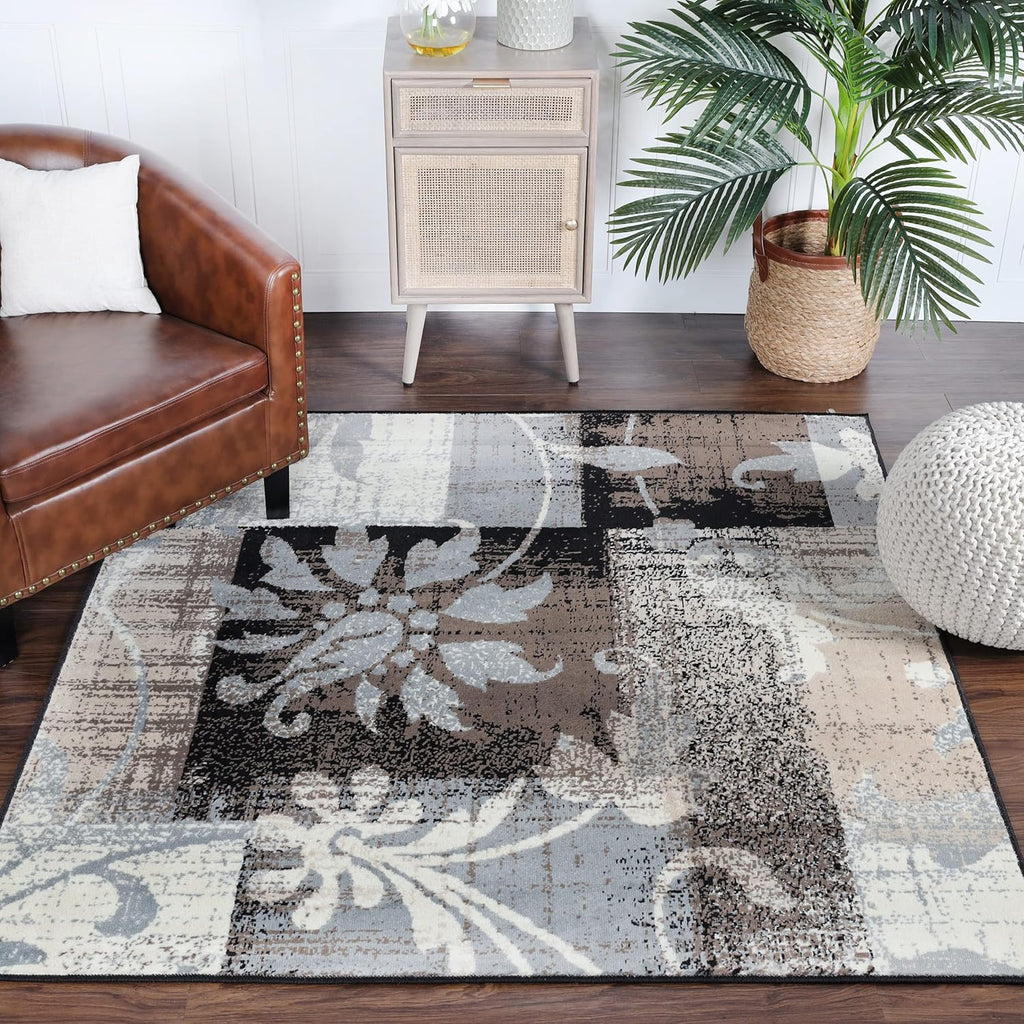 Beige 5' x 5' Area Rug V1763