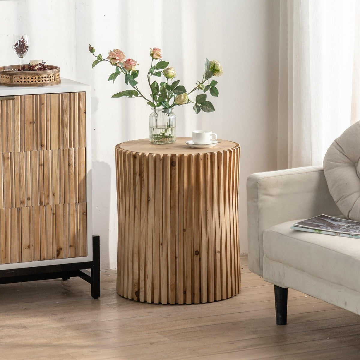 Cylindrical Coffee Table with Vertical Texture U135