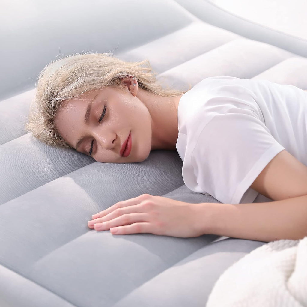 Full Luxury Queen Air Mattress with Built in Pump C4820