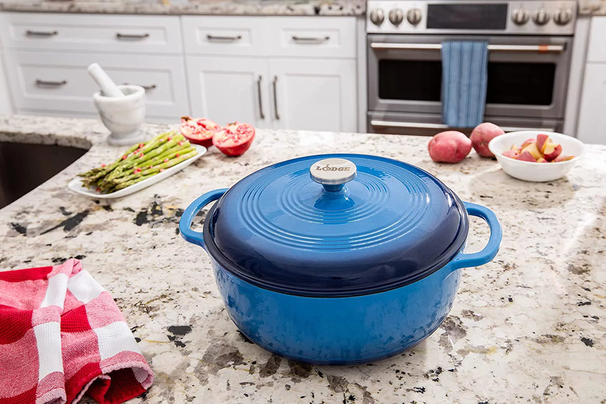 7.5 Quart Enameled Cast Iron Dutch Oven with Lid R253