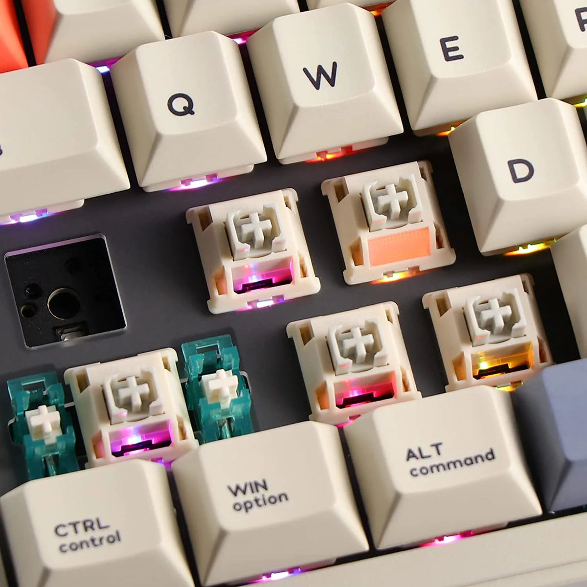 Wireless/Wired Mechanical Keyboard, 65% Hot Swappable Aluminum CNC Casing K5186