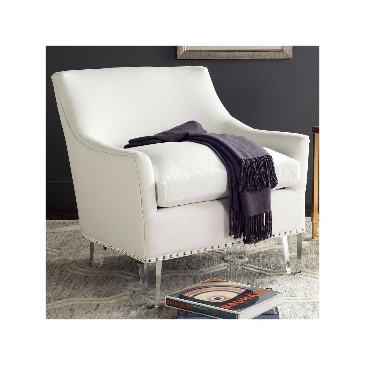 White Tufted Club Chair O382