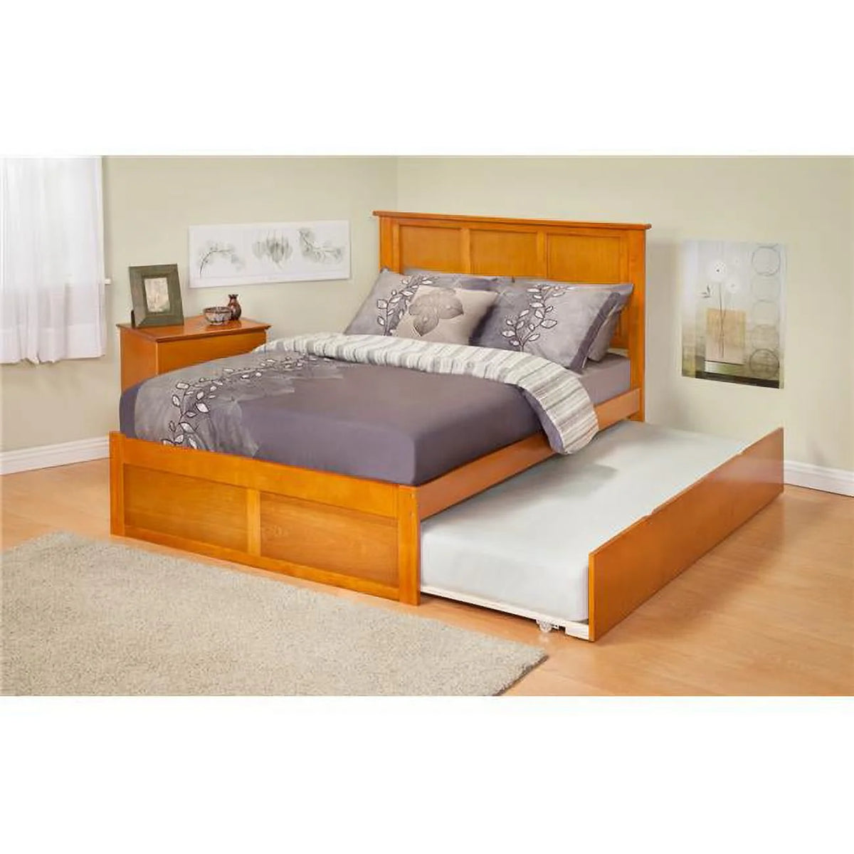 Antique Walnut Twin Size Trundle Bed M7132