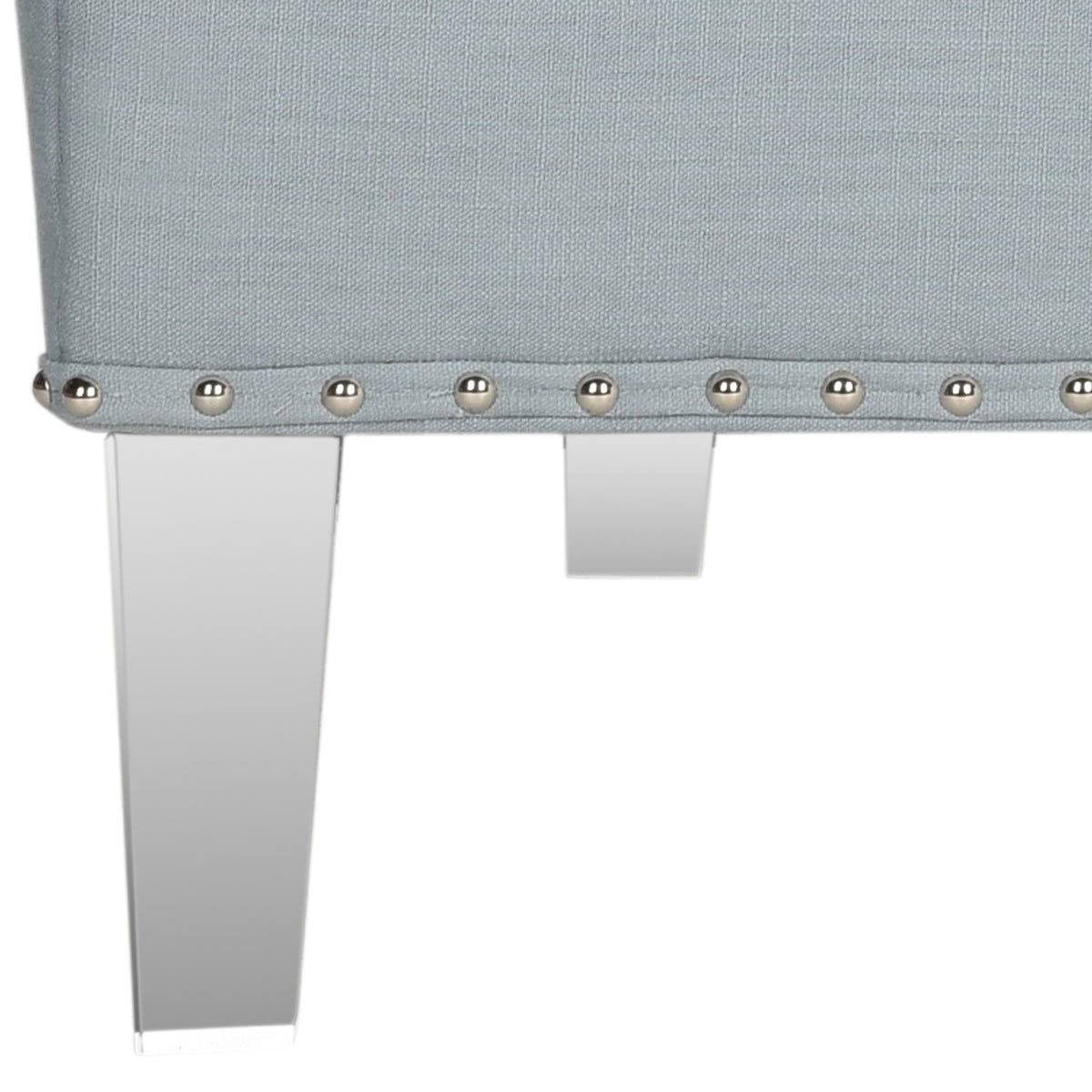 White Tufted Club Chair O382